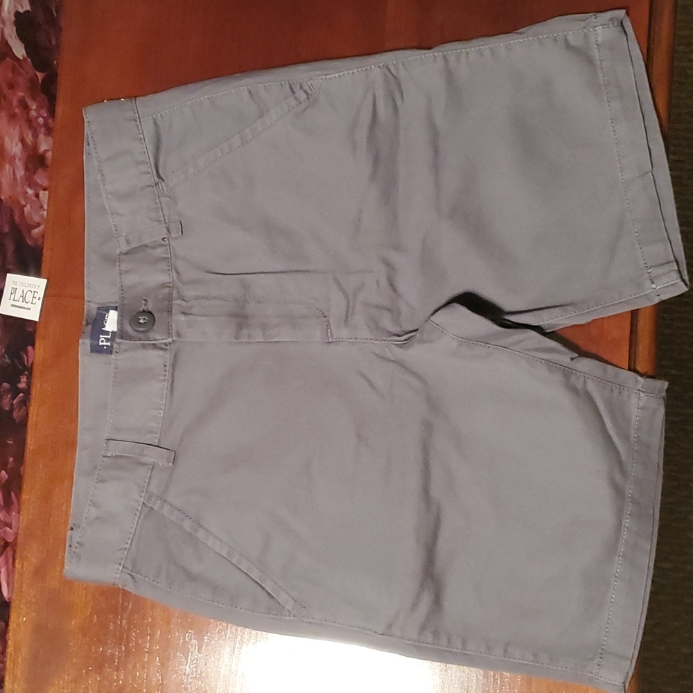 Boys 8 husky shorts Children's place